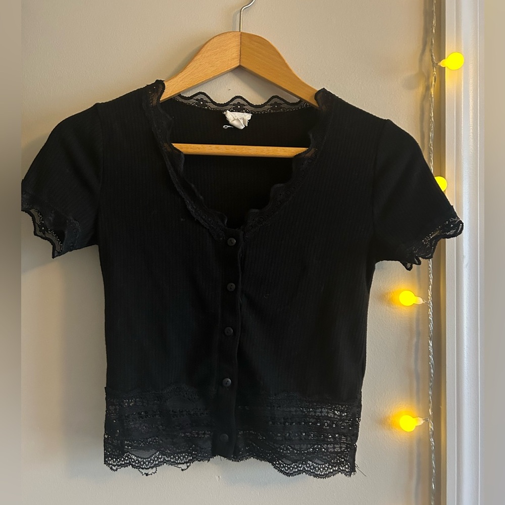 Black Lace Trim cropped Top